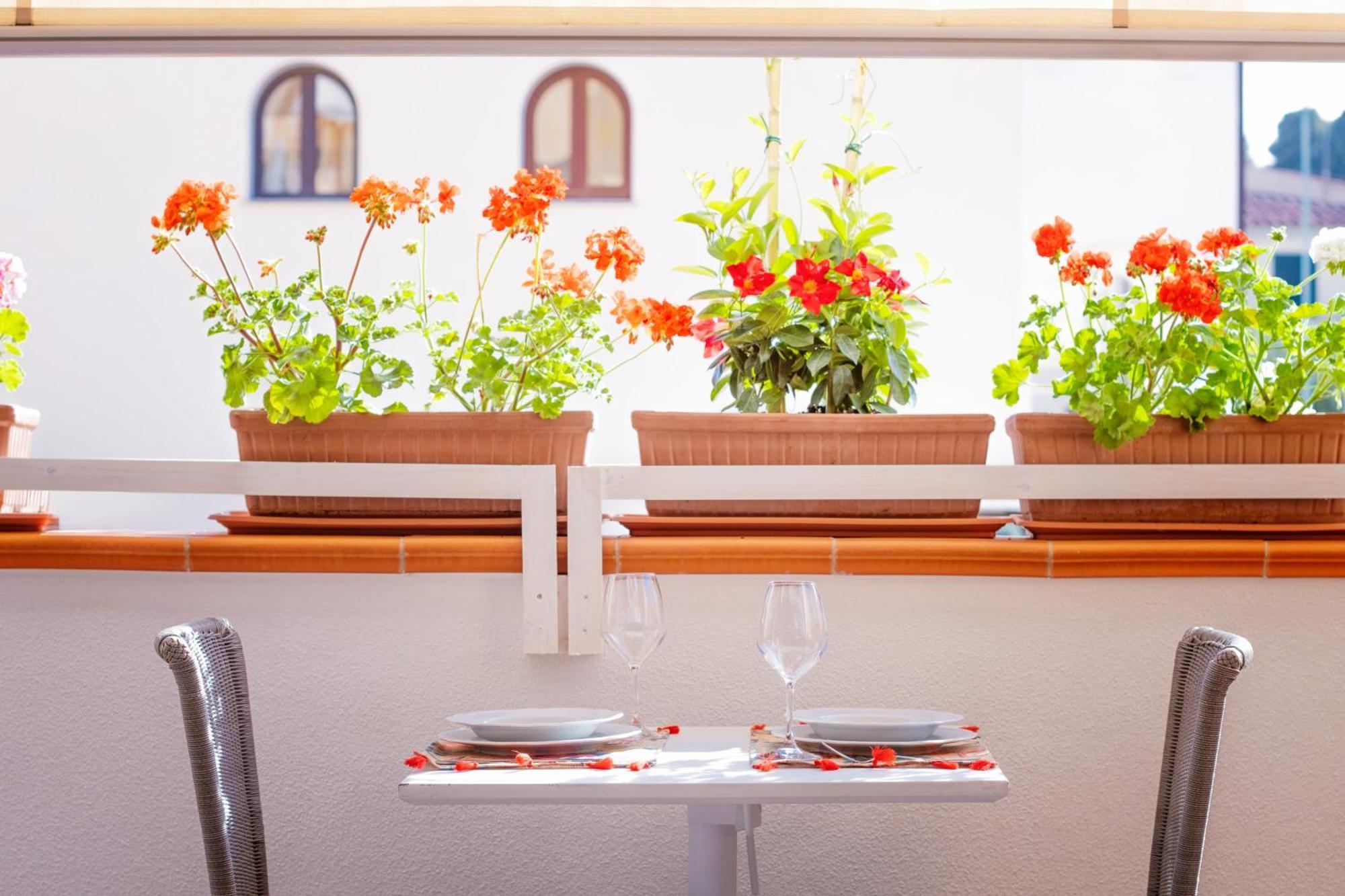 Orosei Home Holidays - I Fiori Exterior foto